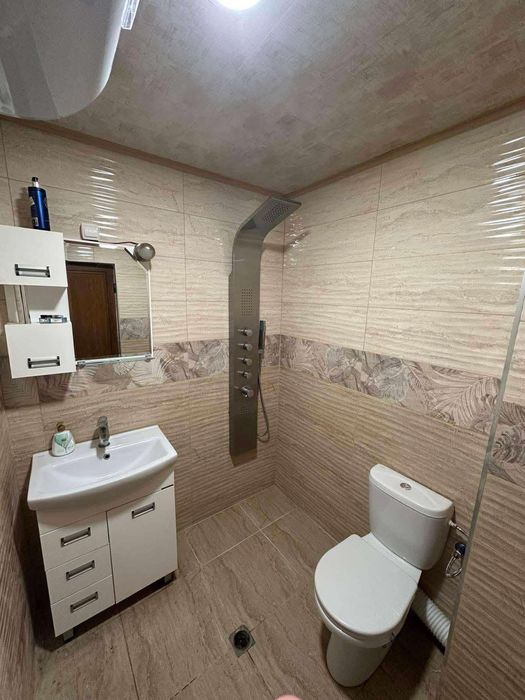 Дава се под наем Тристаен апартамент в София, Малинова долина - 98 кв.м за 900 € - Снимка #8