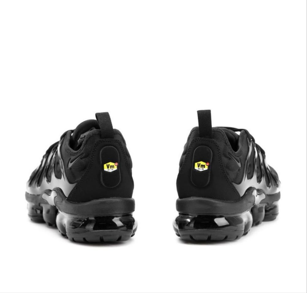 Nike vapormax plus 44 Нови