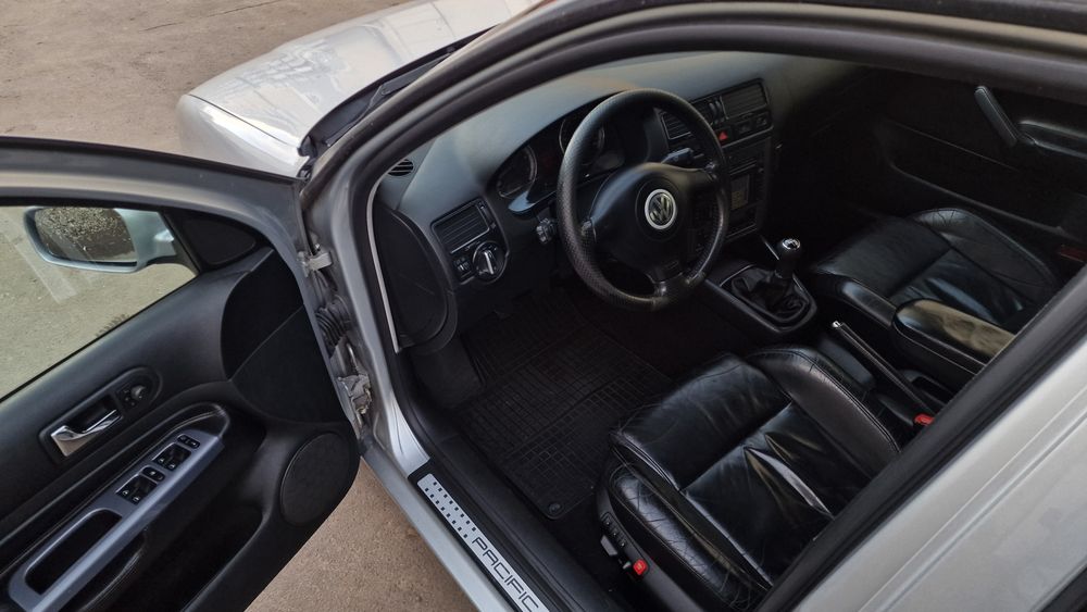 Volkswagen Bora 1.6 Benzina