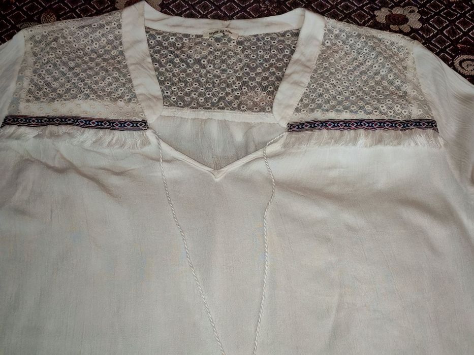 Ie populara mărimea 40 purtata o data