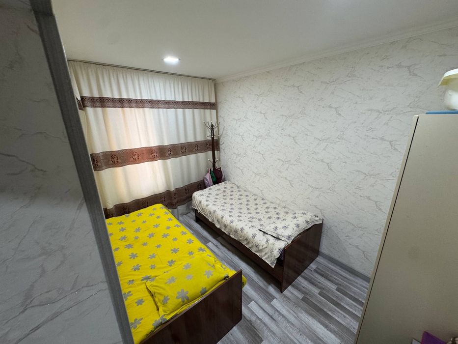 Продается 3/1/4 Карасу, академия 77 серия