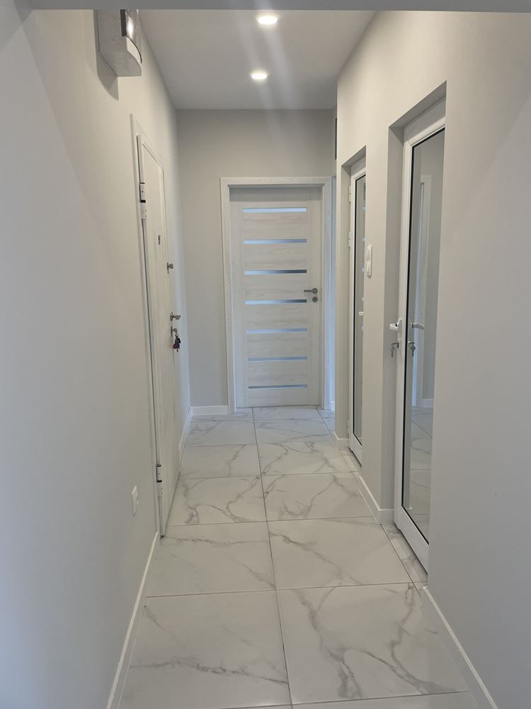 Продава се Тристаен апартамент в София, Хаджи Димитър - 75 кв.м за 2374 €/кв.м - Снимка #3