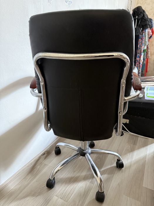 Scaun de birou reglabil