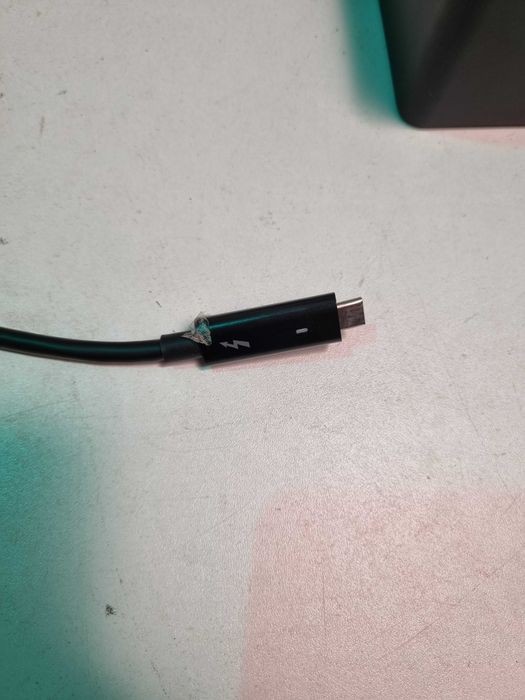 Doking station DELL model TB16 K16A incarcator 130w thunderbolt