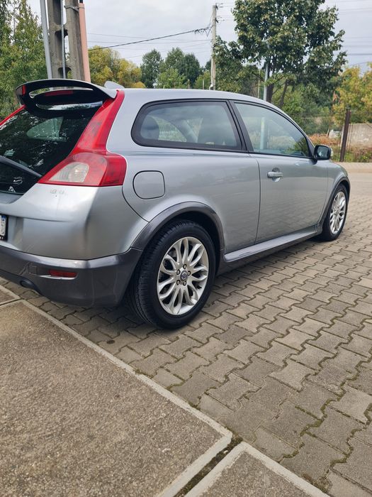 Vind volvo c 30 2008 recent adus in stare foarte bună motor 16 diesel