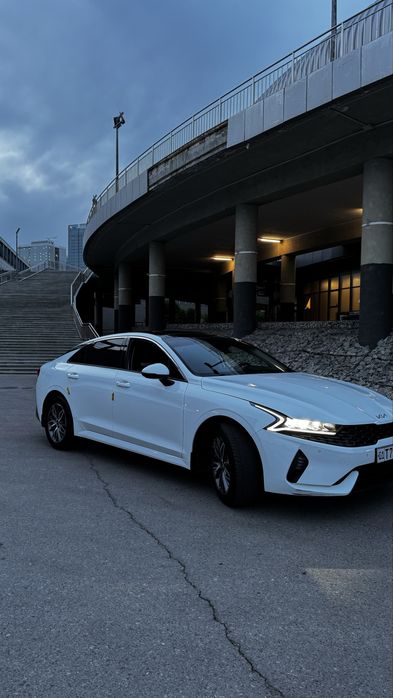 Продаю свою Kia к5 prestige plus