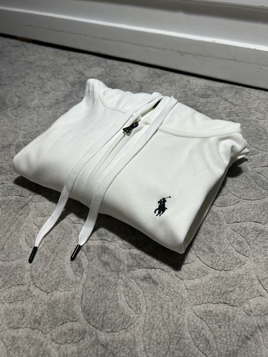 Hanorace Polo Ralph Lauren marimea L si unul M