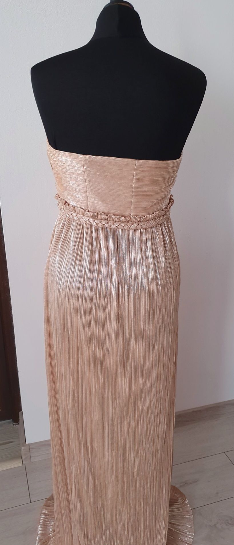 Rochie de ocazie elegantă