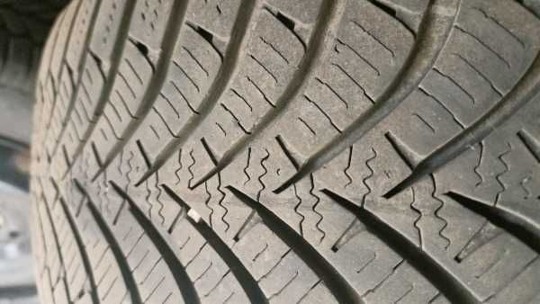 Cauciucuri iarnă cu jante, 185/65/15 ,Hankook