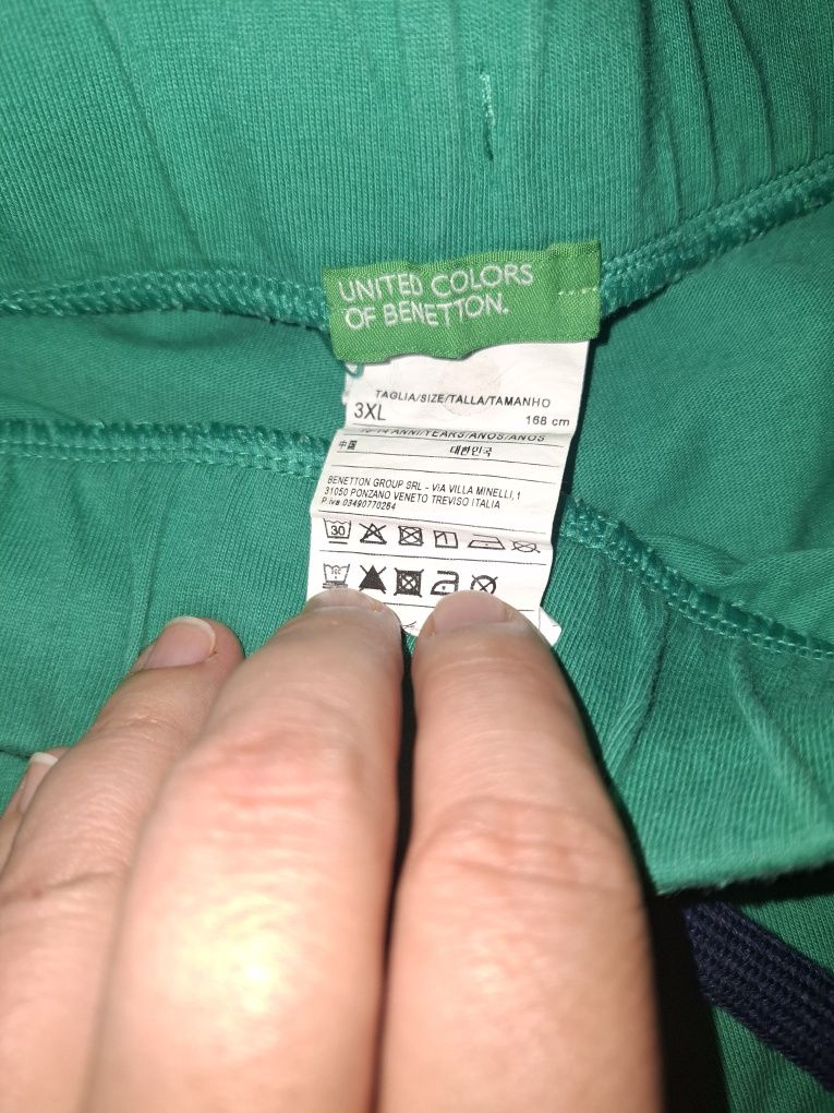 Benetton бермуди  168см.