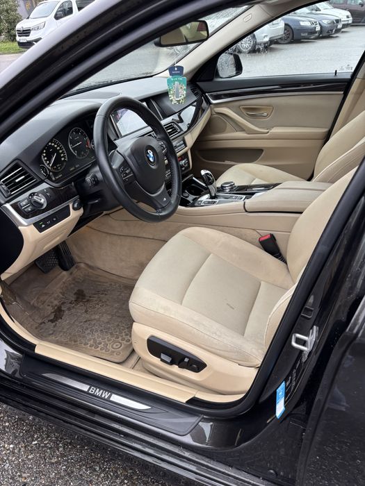 BMW seria 5 F11  520D