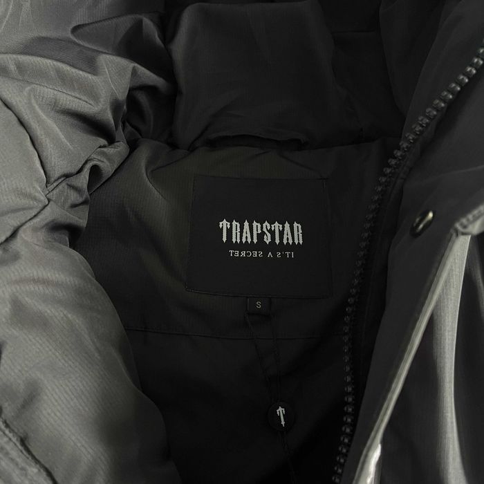Trapstar яке Black Decoded Puffer 2.0