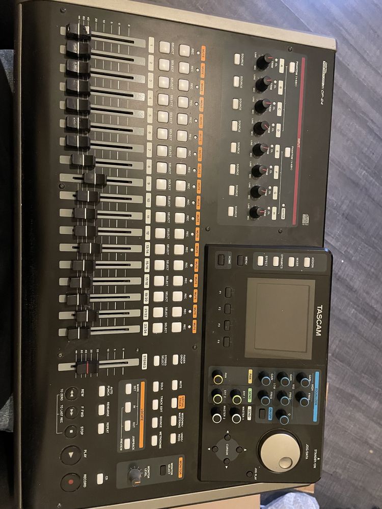 Tascam DP-24 SD AudioRecorder