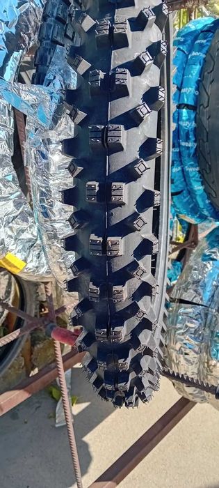 Гуми за Ендуро и крос