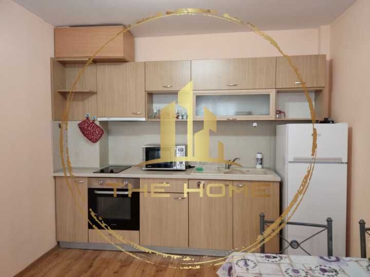 Дава се под наем Двустаен апартамент в Варна, Цветен квартал - 55 кв.м за 400 € - Снимка #2