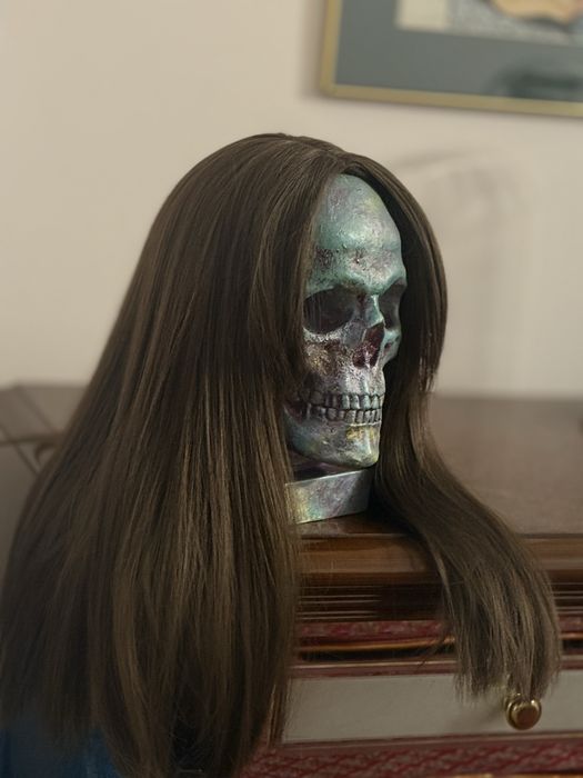 Новый парик каштанового цвета