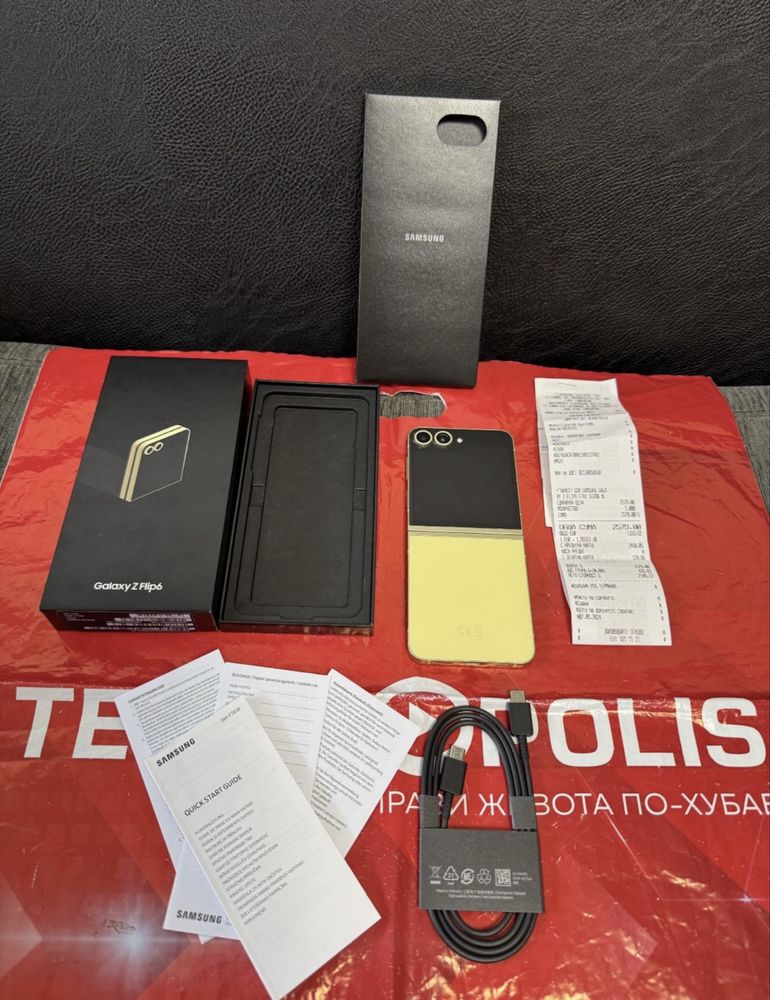 КАТО НОВ 512GB Samsung Z Flip 6 Technopolis Гаранция 2026 г. Yellow