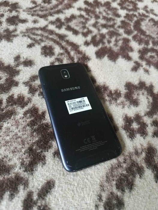 Vand Samsung j5 pentru piese !
