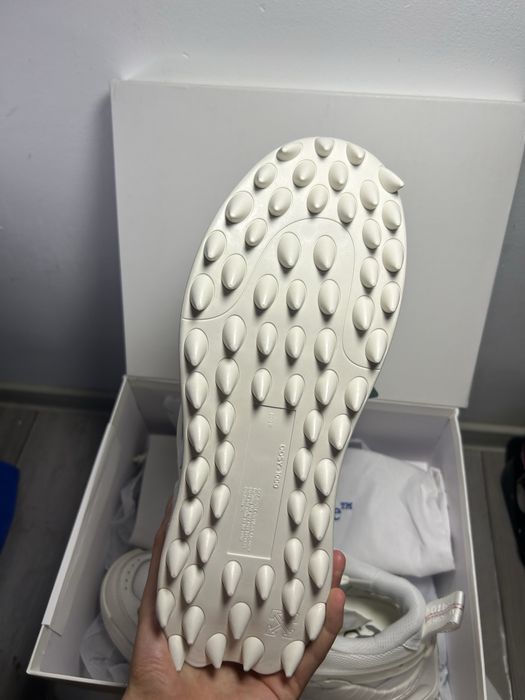 Adidasi Off White Odsy