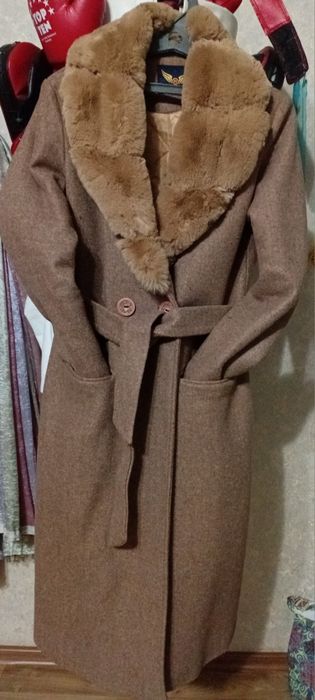 Пальто зимнее женское