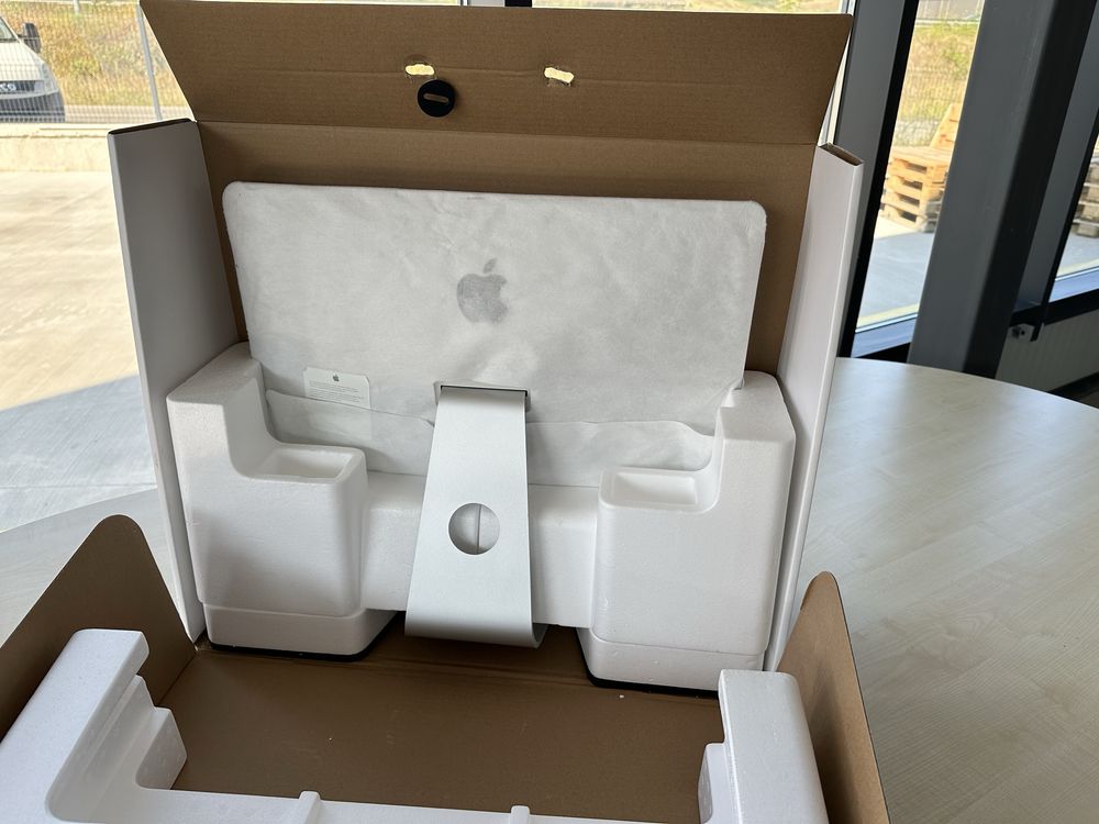 Apple iMac / 2014 /