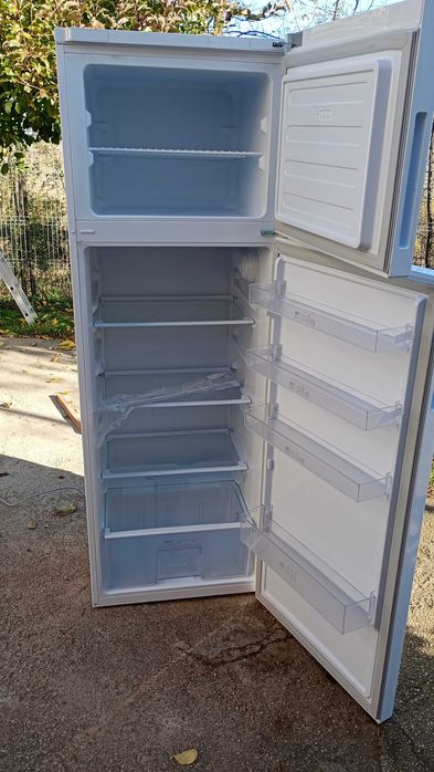 Frigider arctic 223 L