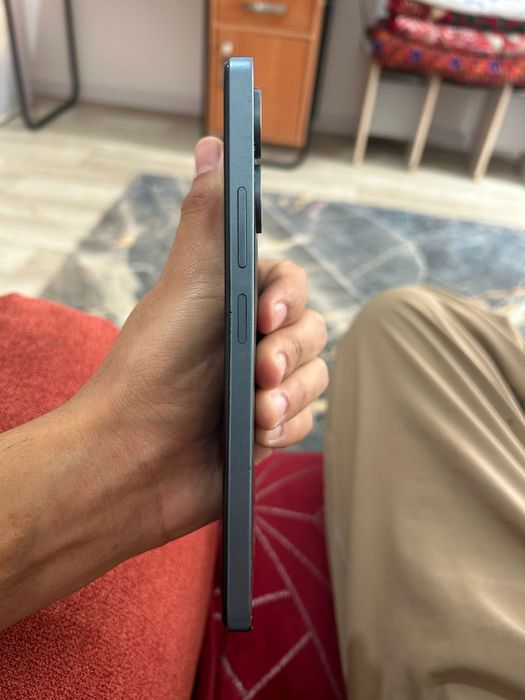 Redmi 13c  256гб т срочно продам срочно серьезномк клиенту уступ есть!