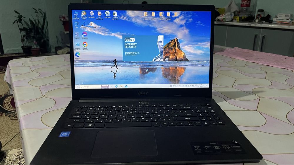 Aspire A315-34 ноутбугі сатылады. Жақсы жасап тұр көп қолданылмаған