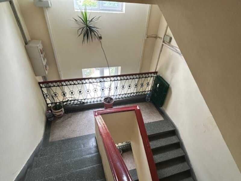 Garsoniera spatioasa de inchitriat langa Afi Palace, 1 minut de Metrou