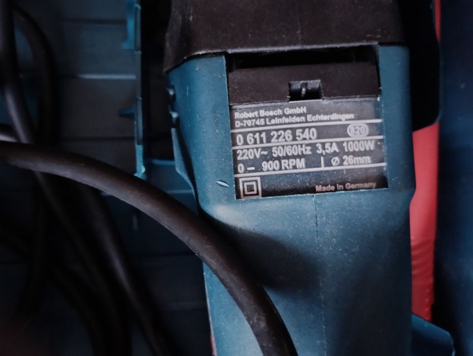 Bormașină cu percuție BOSCH GBH 2-28 DFV