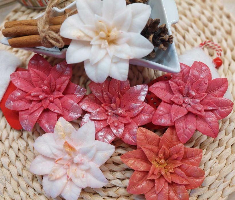 Коледни подаръци