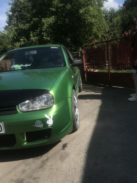 Vand golf 4 1.6 benzina