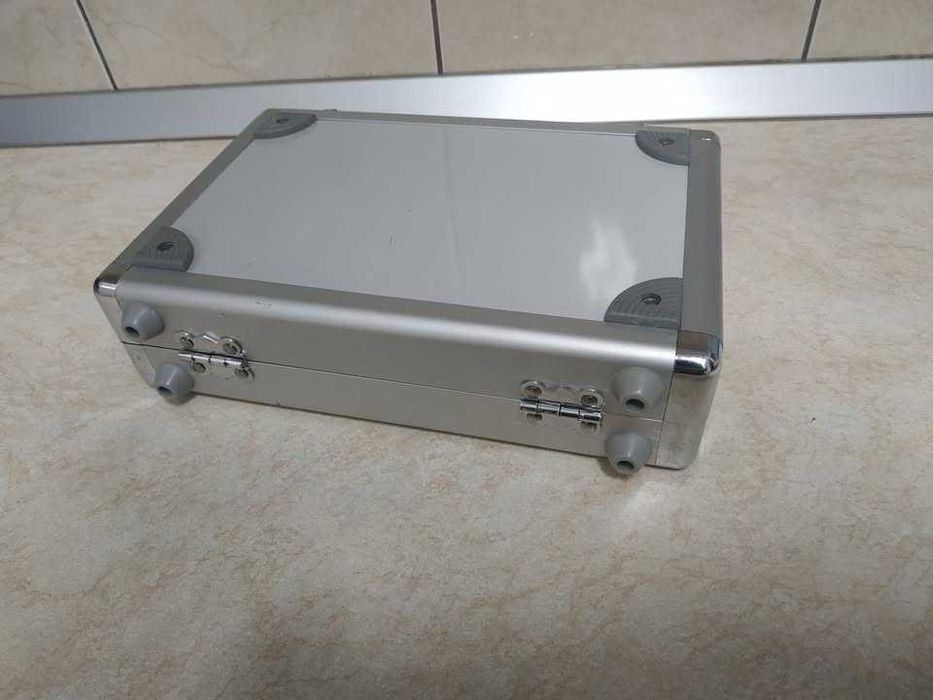 Trusa pentru manichiura si pedichiura BaByliss 8480E