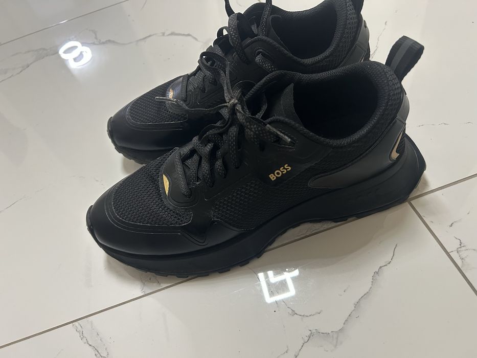 ОРИГИНАЛНИ маратонки Boss