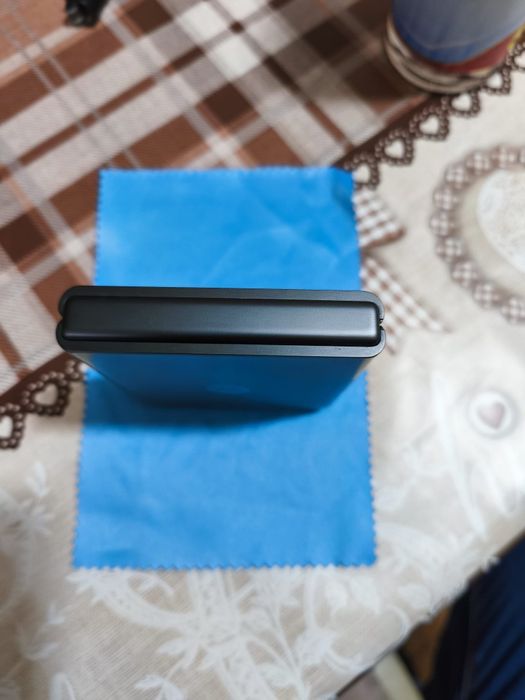 Motorola RAZR 50 Grey 256gb 12gb RAM