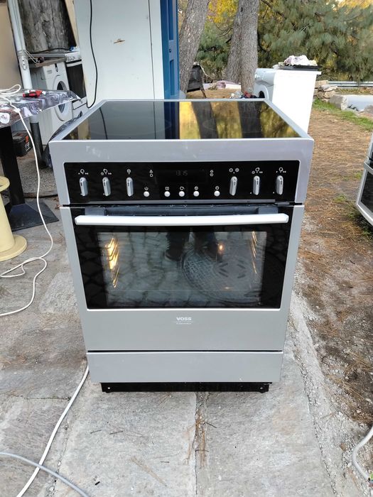 Електрическа печка индукция VOSS EKEKTROLUX