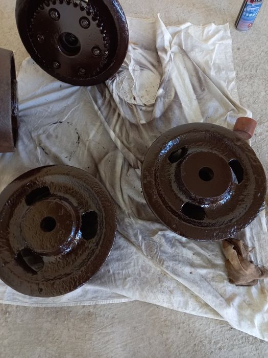 Бетонукладчик 1 кублик сотилади