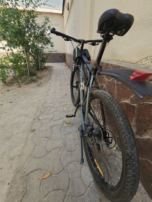 Velosiped Acura pochti 1 yil boldi olinganiga
