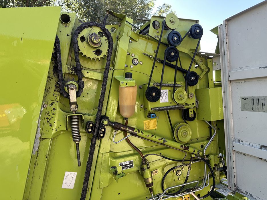 Presa de balotat , Balotiera Claas Rollant 46