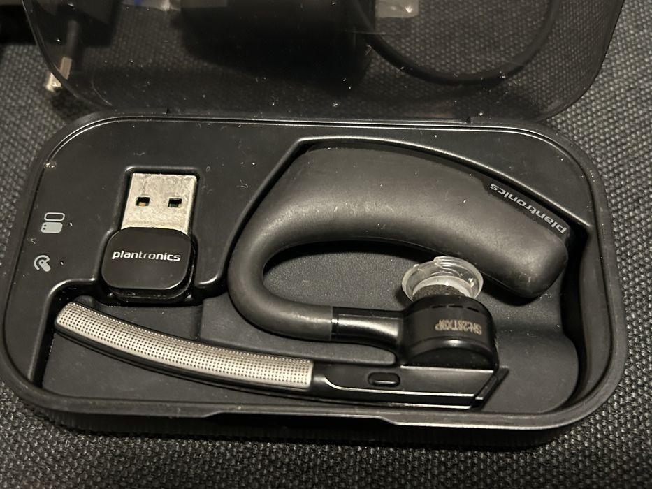 Plantronics Voyager Legend Casti bluetooth plus accesorii