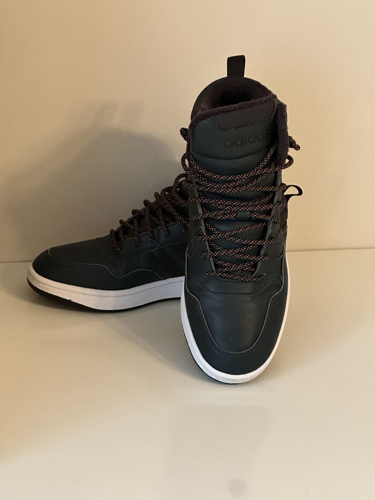 Ghete Adidas imblanite*vatuite marimea 44.5