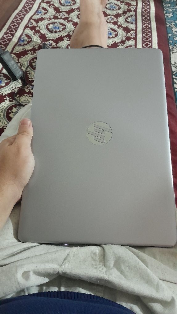 Noutbuk sotiladi, HP 250 15.6 inch G9
