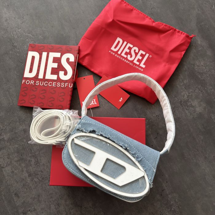Diesel Denim Blue - Чантичка