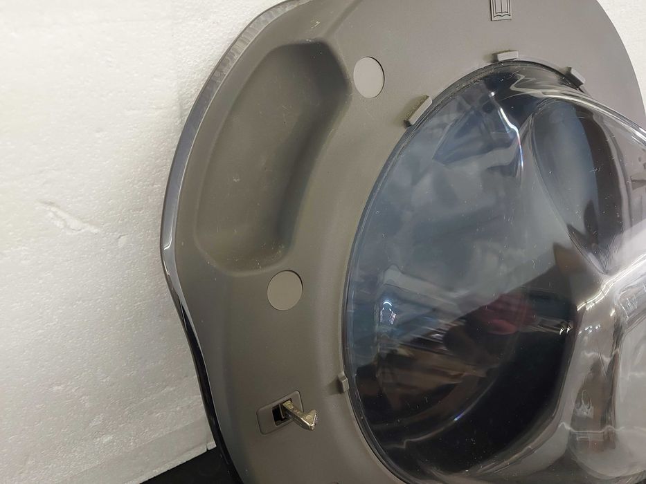 Usa hublou Masina de spalat SAMSUNG WD90J6A10AW/LE / R32