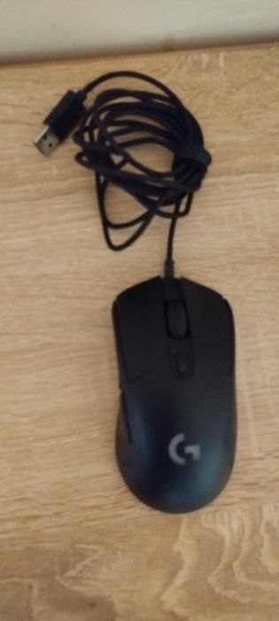 Геймърска мишка на Logitech g403 Hero