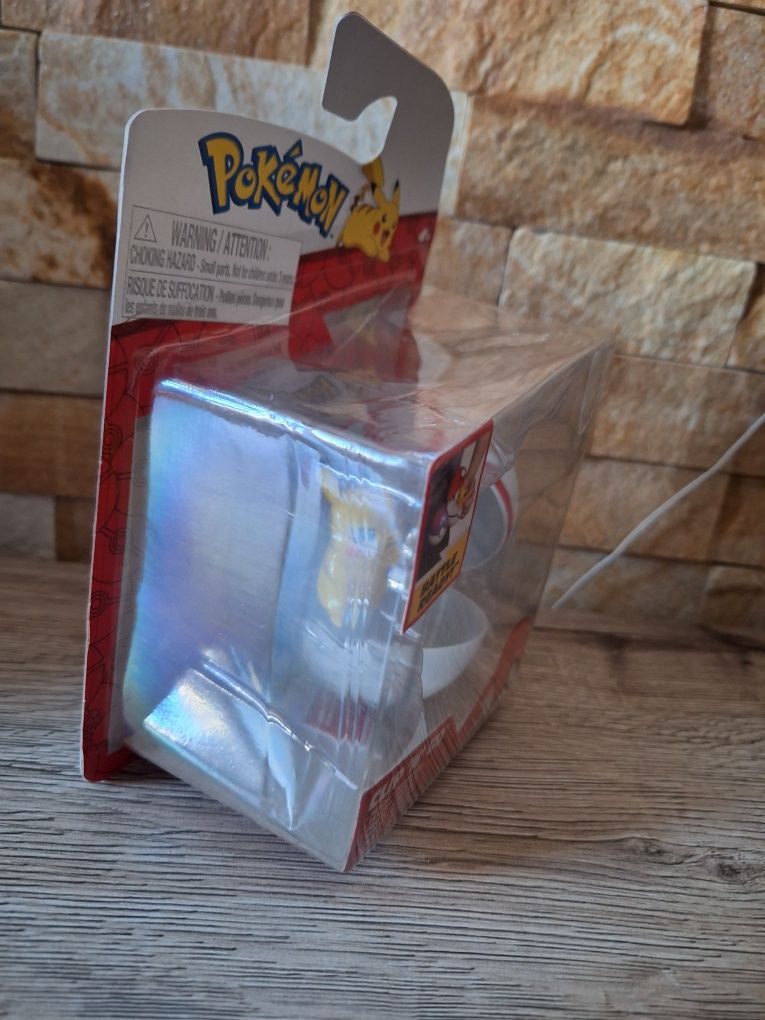 Покемон топка Пикачу / фигурка в топка Pikachu pokemon