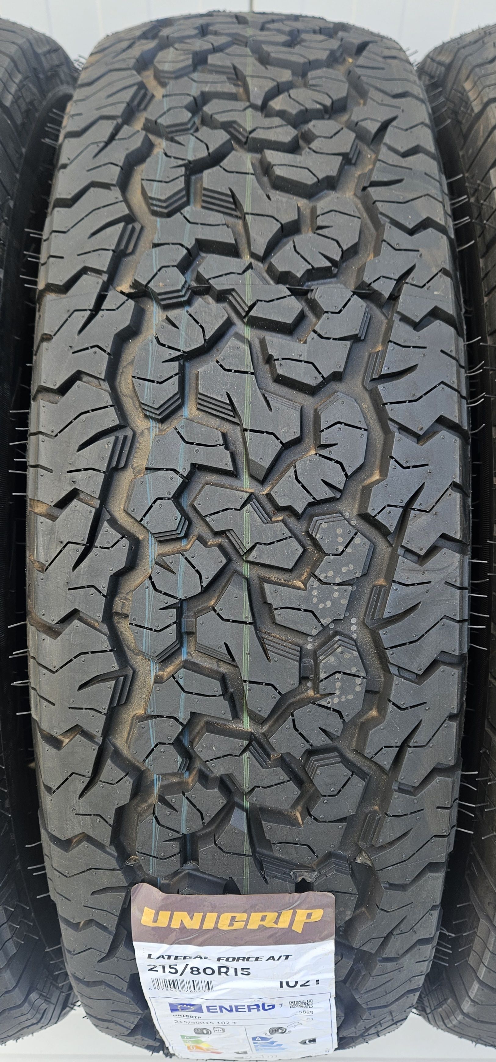 215/80 R15, 102T, UNIGRIP, Anvelope All-terrain M+S