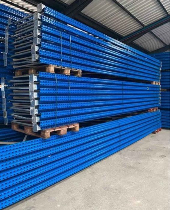 Vand raftur metalice pentru euro plaeti