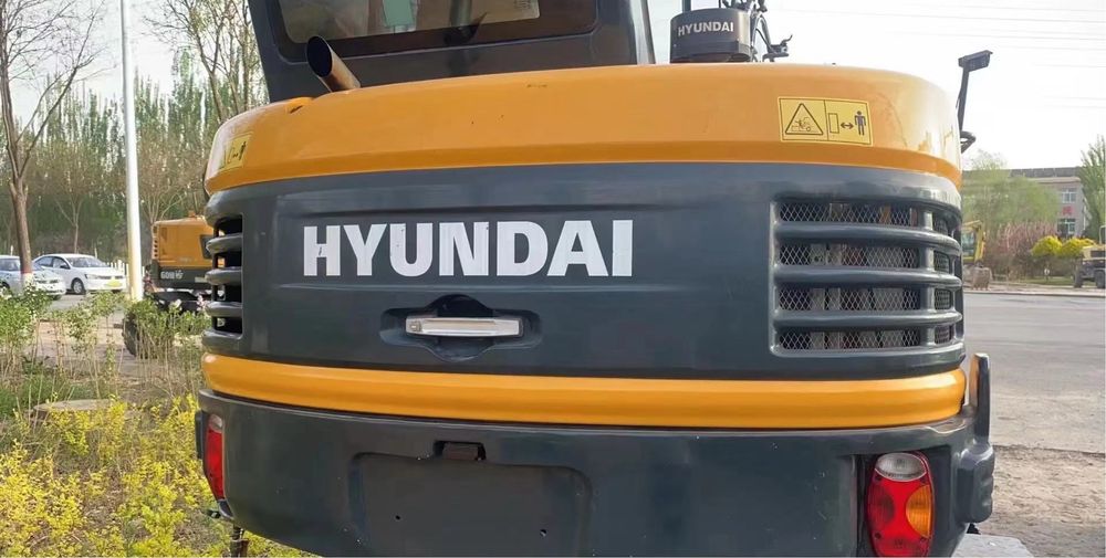 Hyundai 60W экскаватор продается.СРОЧНО!