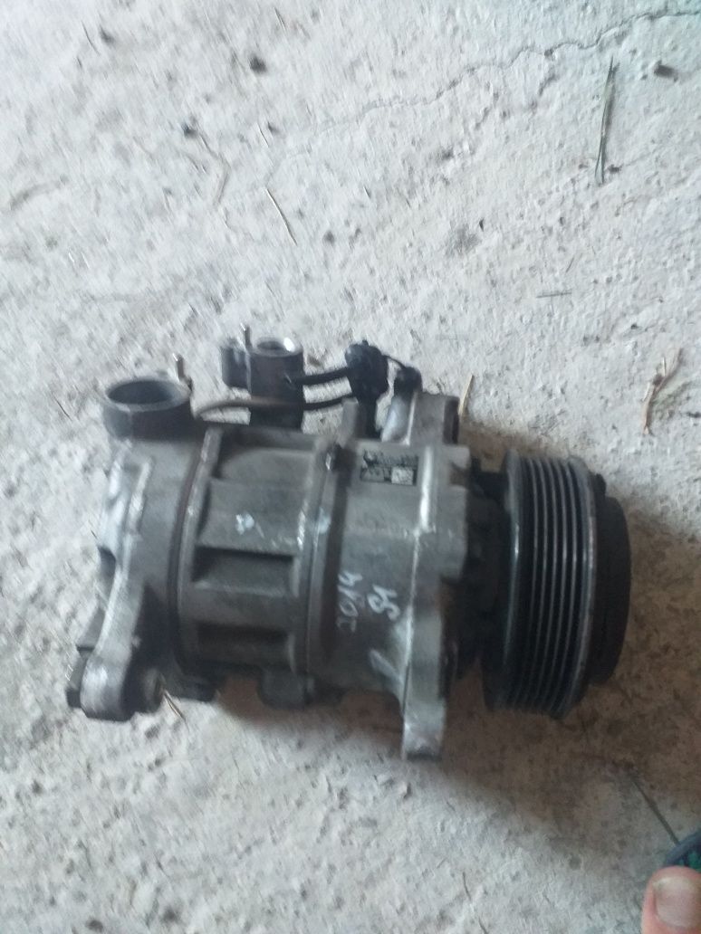 Compresor Aer Bmw F30 F31 F80 2014 2015 2016 2.0 Diesel  N47D20C